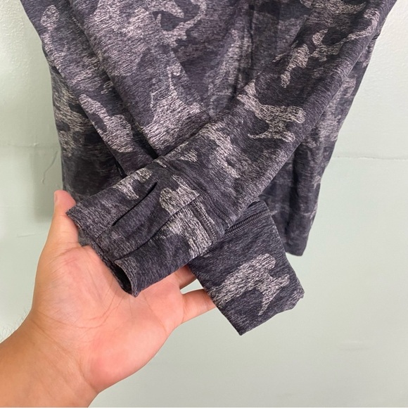 Lululemon Warm Stabilizer 1/2 Zip Hoodie Camo Sz 4 W3CTIS - Picture 3 of 6